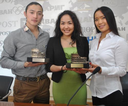 О.Цэцэглэн: Монголын циркчид бусад орны тамирчдаас илүү байж чадсан